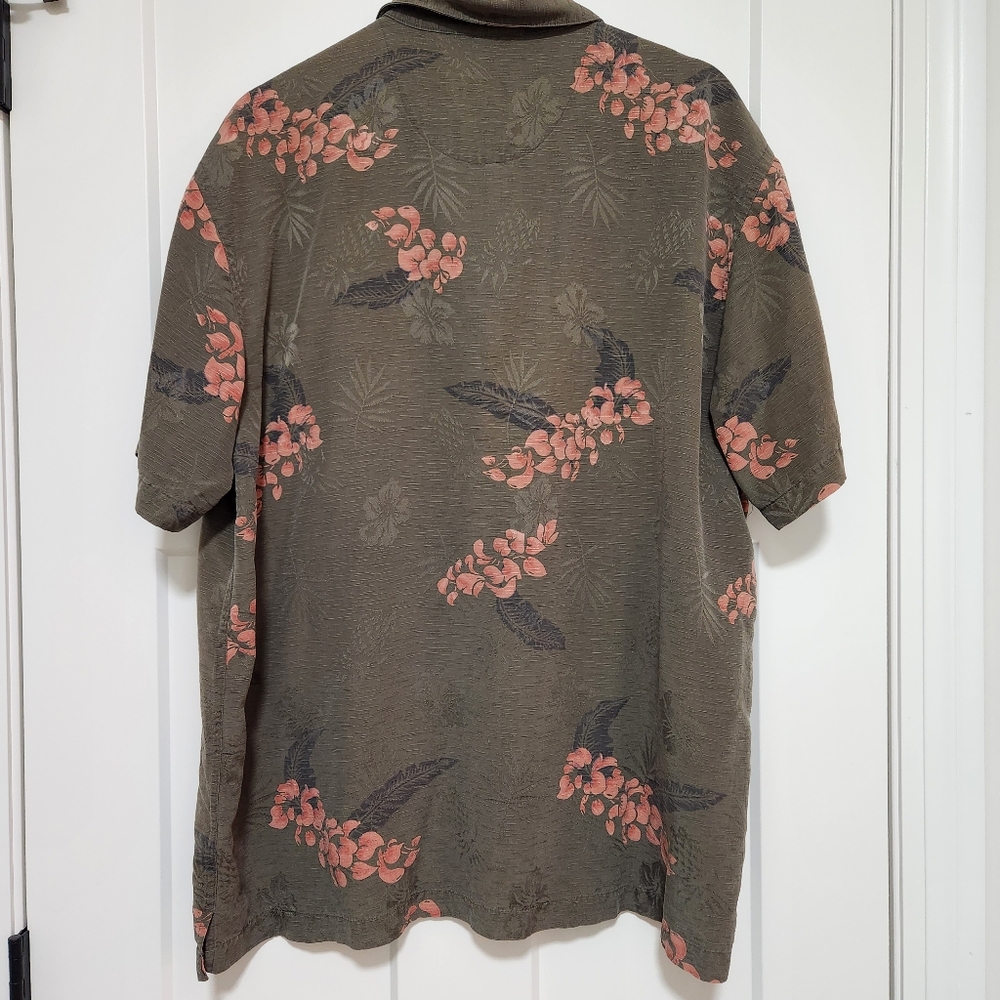 Firethorn Hawaiian Silk Shirt, Men's Large, Olive Green, Short Sleeve, Floral - Picture 4 of 9